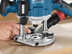 Bosch GOF 1250 CE Freze