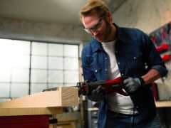 Einhell TE-AP 750 E 750W Elektrikli Kılıç Testere