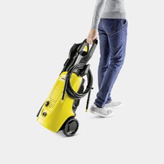 Karcher K4 Universal Basınçlı Yıkama Makinesi