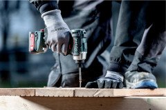 Metabo Powermaxx SSD 12 BL / 2.0 Akülü Darbeli Vidalama Makinesi 2x2.2Ah