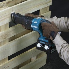 Makita DJR360RF2 Akülü Kılıç Testere