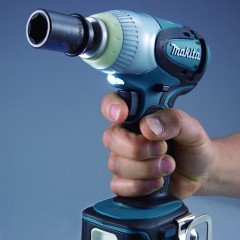 Makita DTW152RFE Akülü Somun Sıkma Makinesi 2x3.0Ah.