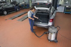 Karcher NT 70/2 Me Classic 2300 W Islak Kuru Süpürge